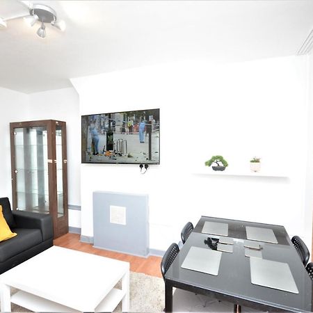 Beautiful London 2 Bedroom Flat Near Finsbury Park Zewnętrze zdjęcie